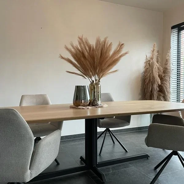 Eettafel in massieve eik T poot